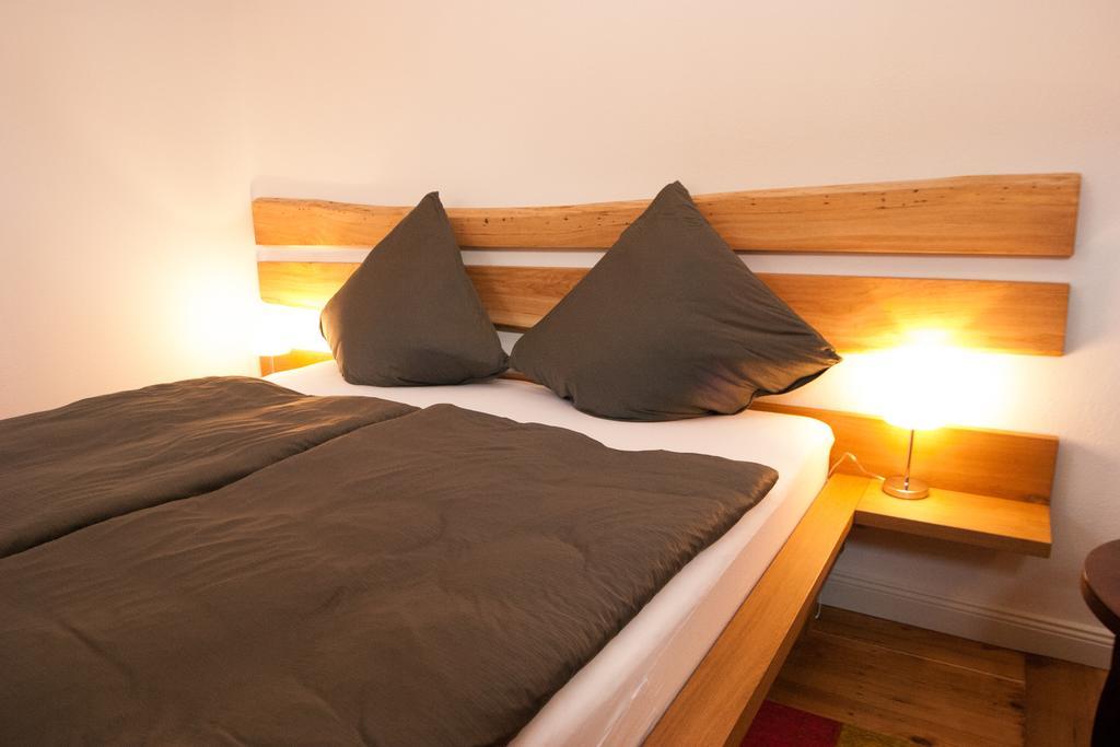 Exklusive Ferienwohnung Geisfeld Geisfeld  Szoba fotó