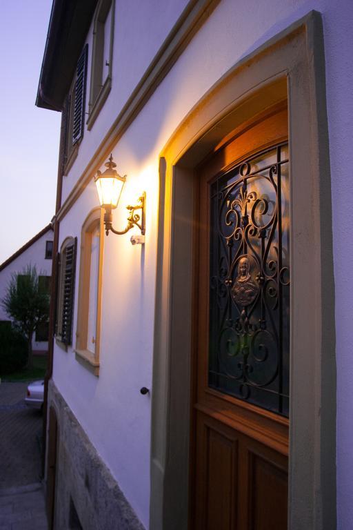 Exklusive Ferienwohnung Geisfeld Geisfeld  Szoba fotó